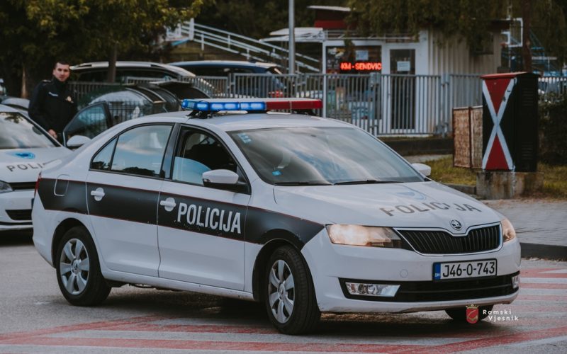 POLICIJSKO IZVJEŠĆE: Uhićen mladić na Ometalama, u automobilu mu pronađene dvije puške