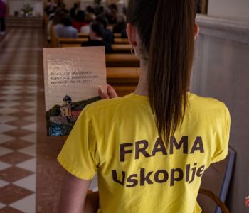 U Uskoplju je predstavljena knjiga o fratrima fojničkog samostana fra Janka Ljubosa i Sandre Biletić