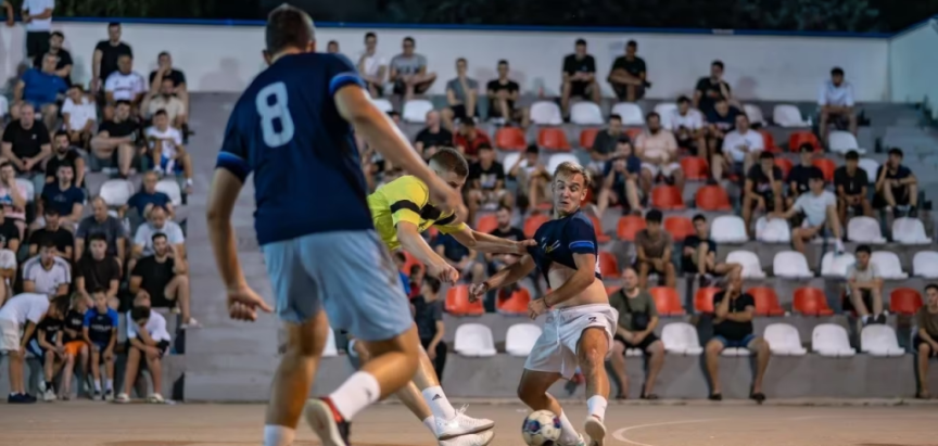 Veliko finale turnira “Iza Desete”, RAMSKI SIR u borbi protiv Arena Sport Centra DALEKA OBALA