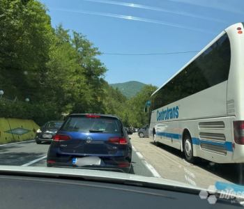 Preko M-17 puževim korakom, kilometarske kolone od Jablanice prema Mostaru