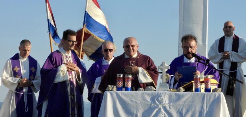 Šutalova propovijed na Gradini odjeknula Hercegovinom, HNS najvažniji dio izostavio u priopćenju
