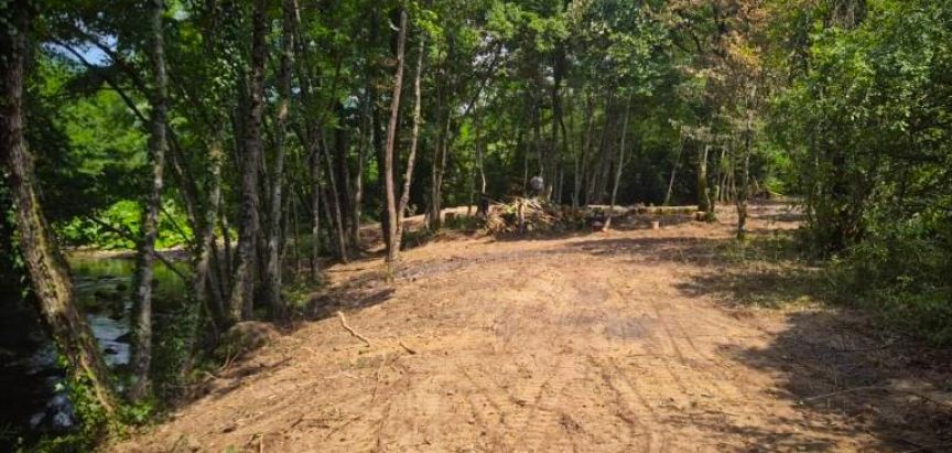 Pri kraju prva faza projekta „Uređenje korita rijeke Rame – šetnica i izletište za održivi turizam i zaštitu okoliša”