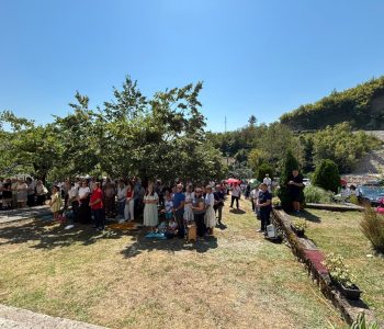 KOSTAJNICA: Uz proslavu blagdana Velike Gospe prikupljen novac za gradnju  “Kuće Nade”