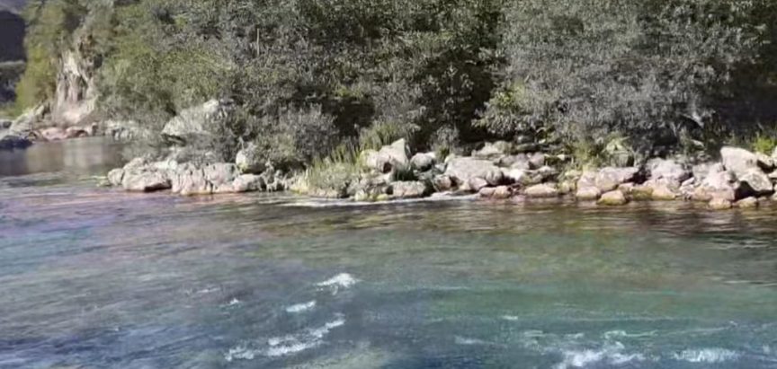 Neretva crvena od krvi iz klaonice