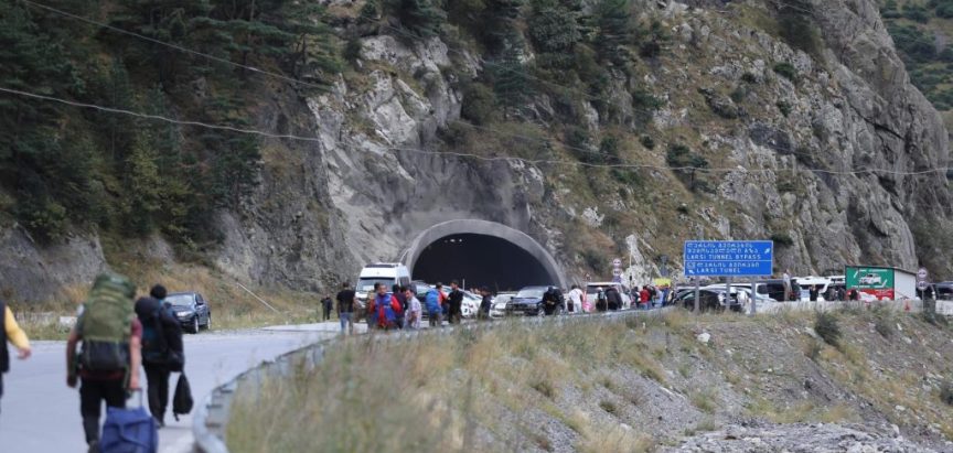 Glasine se šire Rusijom, uslijedio je egzodus, kaos na granicama
