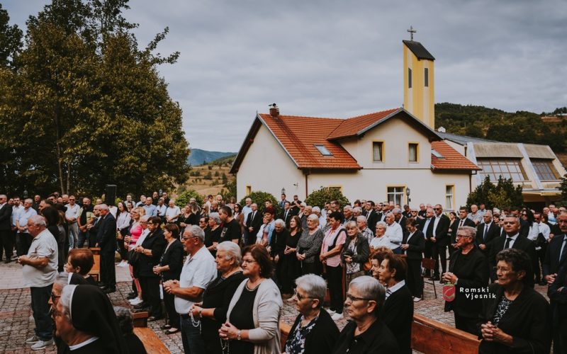 Prošle su 33 godine od stravičnog zločina nad Hrvatima u Uzdolu