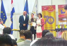 Anita i Rita Rubić osvojile brončanu medalju za svoje slikovnice na 50. Hrvatskom salonu inovacija INOVA