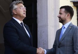 Hrvatska ispostavila jasnih 8 uvjeta Crnoj Gori za ulazak u EU. Jedan je posebno bolan