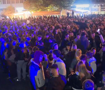 LIJTE KIŠE, HLADNE VODE, VUČIĆ ODE, VUČIĆ ODE: Slavlje na ulicama gradova širom Srbije