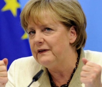 Merkel dočekana uz najviše državne i vojne počasti