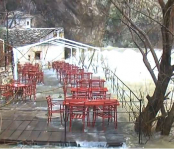 Poplave u Hercegovini: Voda poplavila kafiće i restorane, prijeti kućama