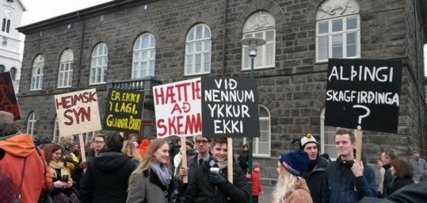 Islanđani prosvjeduju zbog opoziva kandidature za EU