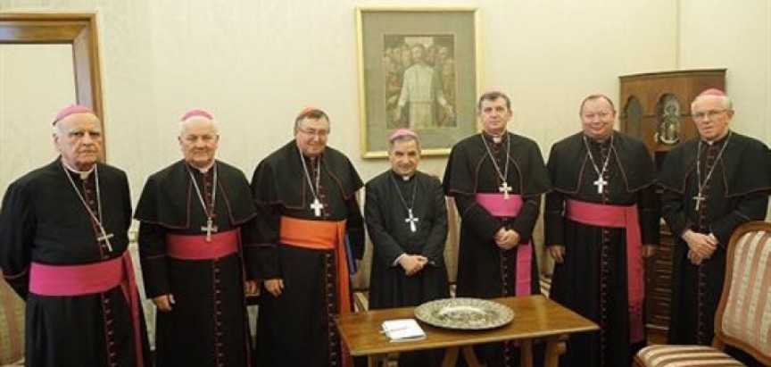 Biskupi BiH Vatikan upozorili na smanjenje broja Hrvata
