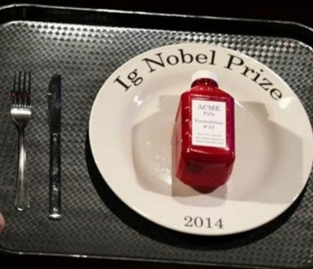 Papa i Snowden favoriti za Nobelovu nagradu za mir