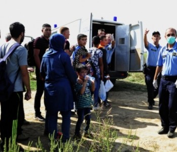 Hrvatska zatvorila granicu, ali izbjeglice i dalje dolaze