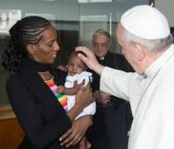 Papa primio Sudanku osuđenu na smrt zbog udaje za katolika