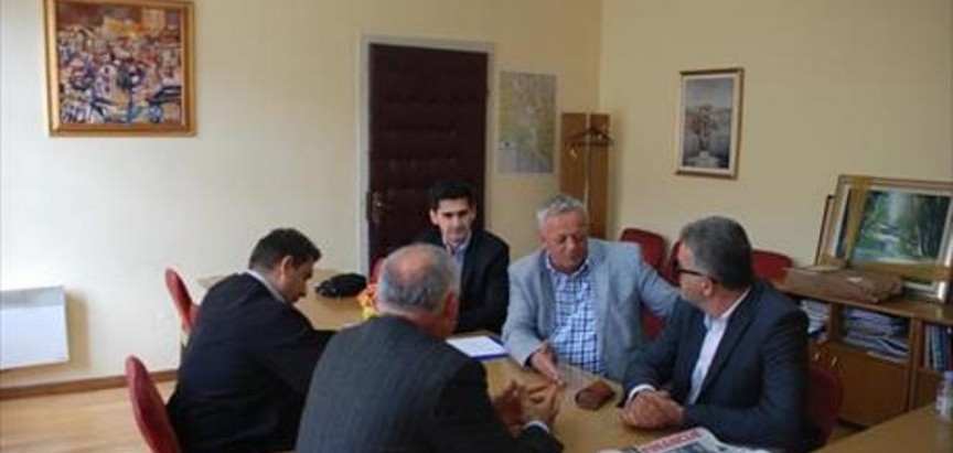 Predsjednik Uprave HT Eronet Stipe Prlić prošli tjedan posjetio Općinu Prozor-Rama
