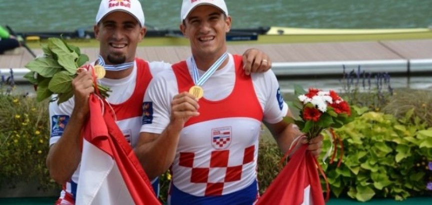 Oni su se pripremali na Ramskom jezeru: Martin i Valent Sinković obranili naslov svjetskih prvaka!