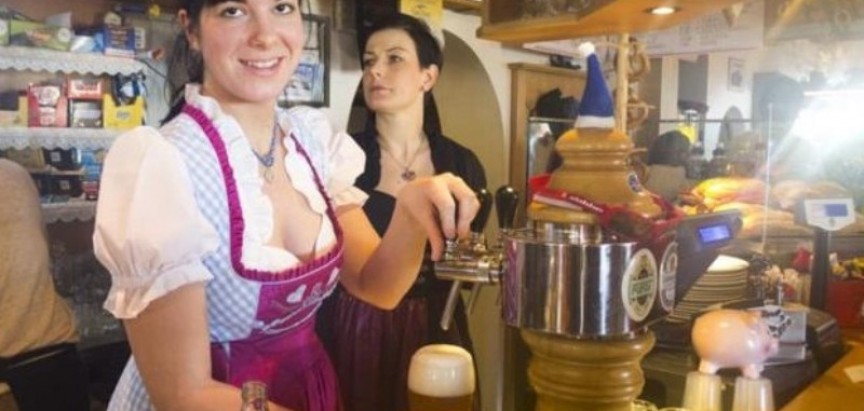 Austrija traži tisuće konobara i kuhara tijekom skijaške sezone za plaću od 1400 eura
